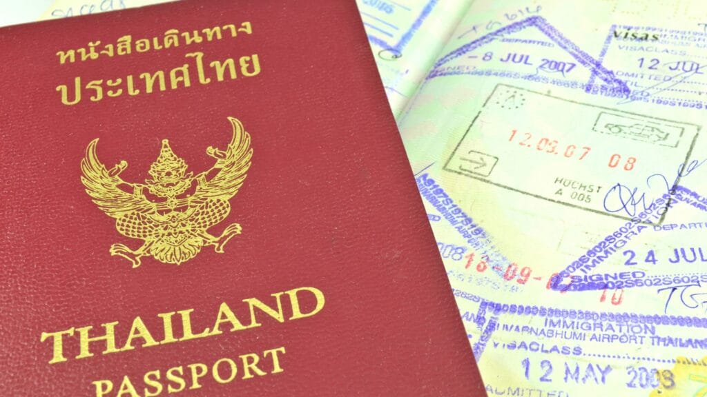 Tampon d'exemption de visa de 30 jours dans un passeport français